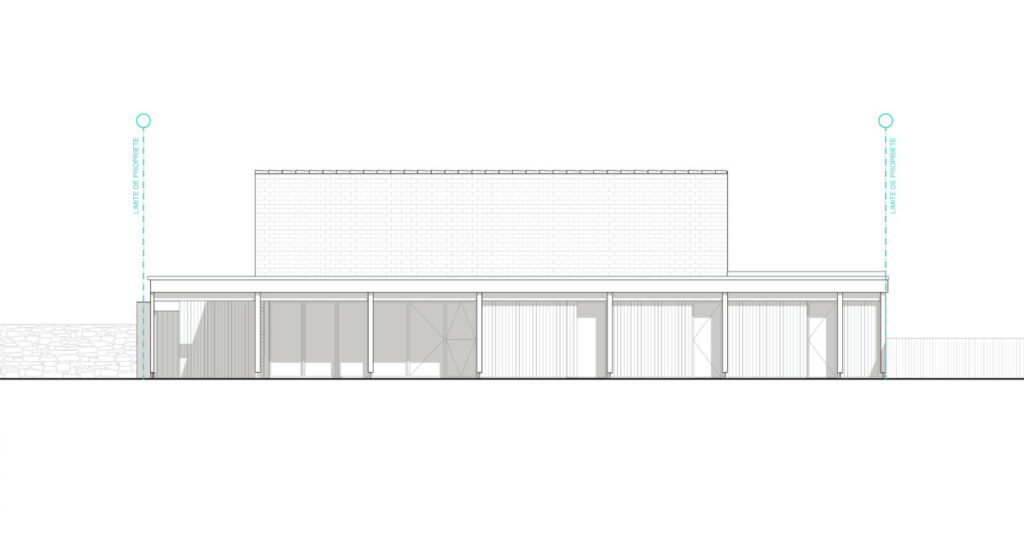 facade sud rythmée par poteaux en bois et bardage bois